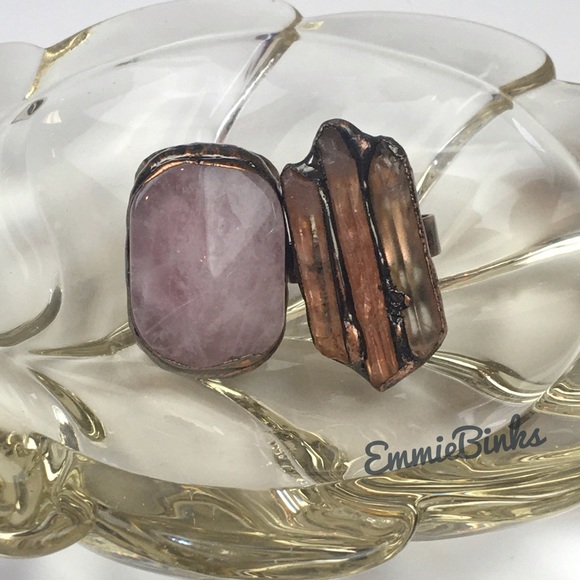 New Madagascar Quartz Vertical Tower / Crystal Point Statement Ring - Shield - Picture 7 of 15